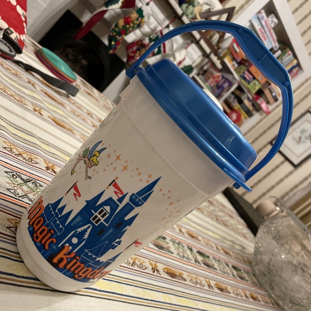 Walt Disney World Animal Kingdom Orville Redenbacher's Popcorn Bucket Souvenir‎